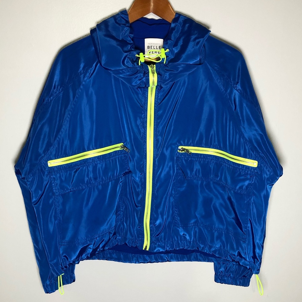 Belle Vere Croppedโ Windbreaker Rain Jacket